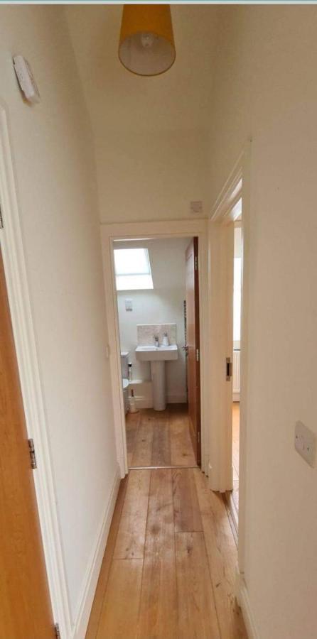 Charming 1-Bed Loft In Caerleon Apartman Newport Kültér fotó