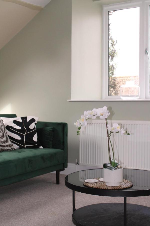 Charming 1-Bed Loft In Caerleon Apartman Newport Kültér fotó